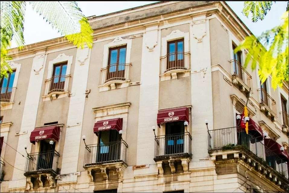 Stesicoro Inhabit - Center