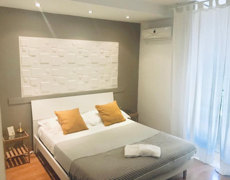 Stesicoro Inhabit - Center Guest house