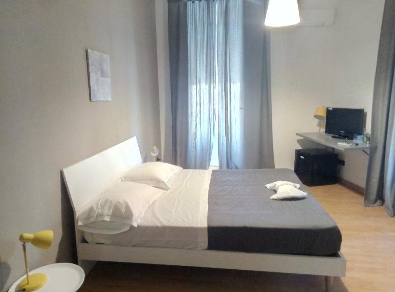 Stesicoro Inhabit - Center Guest house
