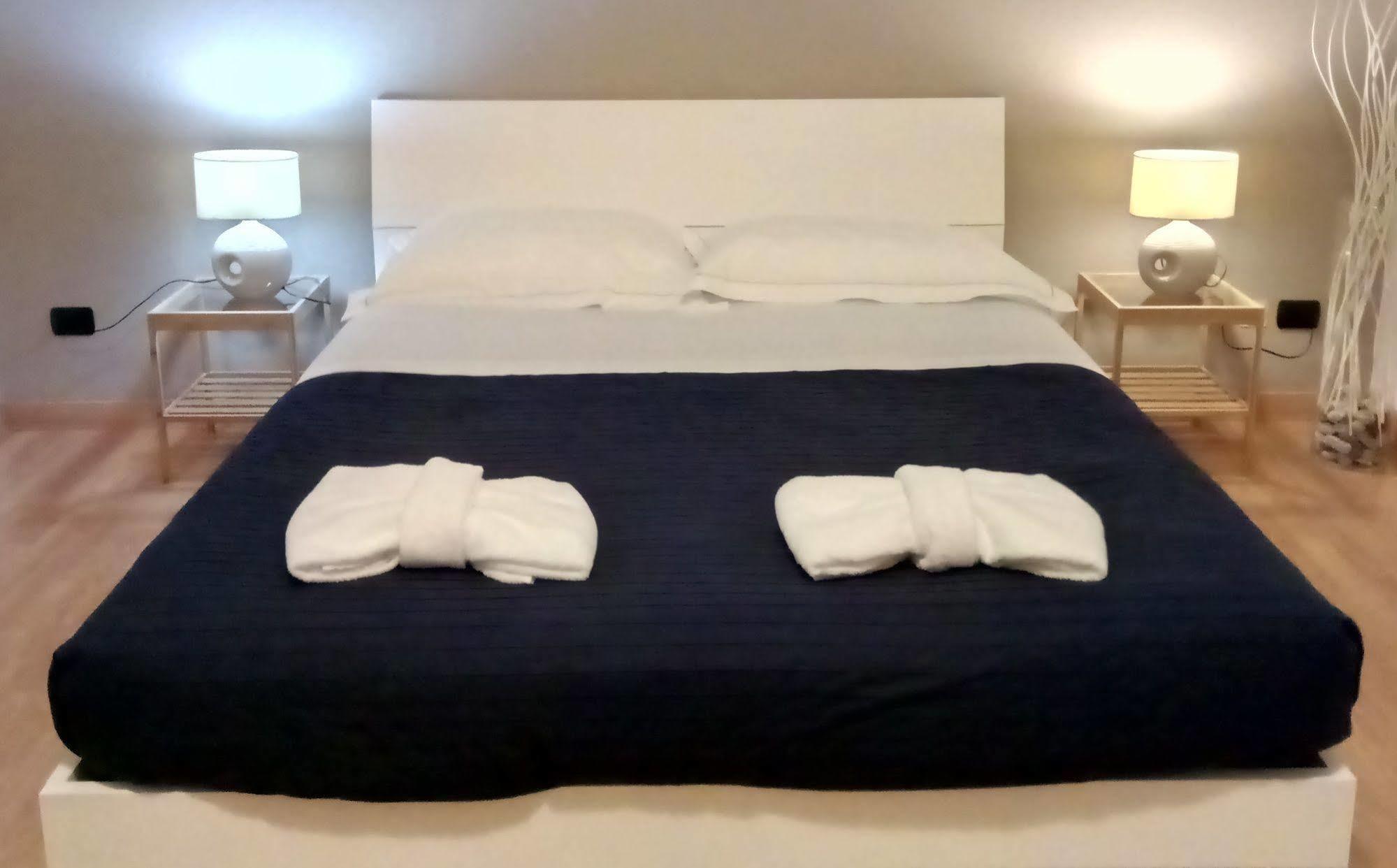 Stesicoro Inhabit - Center Guest house 3*